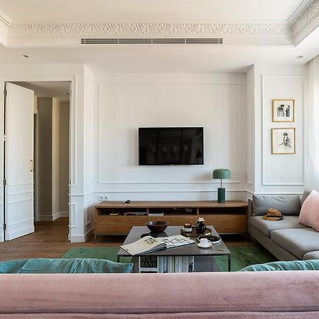 Rental Apartment บาร์เซโลนา ภายนอก รูปภาพ